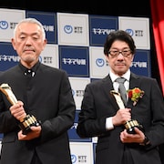 「せかいのおきく」キネ旬ベスト・テンで2冠、塚本晋也は主演女優賞の趣里へ祝辞