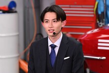 ブンブルー / 鳴田射士郎役の葉山侑樹。