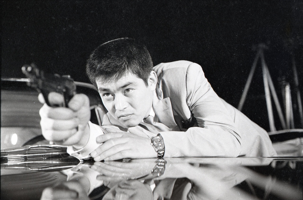 鈴木清順の生誕100年記念特集で「肉体の門」「刺青一代」など上映、新文芸坐で開催