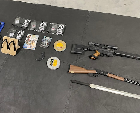 クラウドファンディング返礼品の一部。