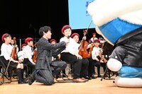 「映画ドラえもん のび太の地球交響楽（ちきゅうシンフォニー）」“ドラドラ♪シンフォニー楽団コンサート付き特別試写会”の様子。