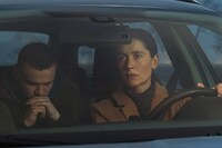 「ドライブ in ウクライナ 彼女は『告白』を乗せて走る」