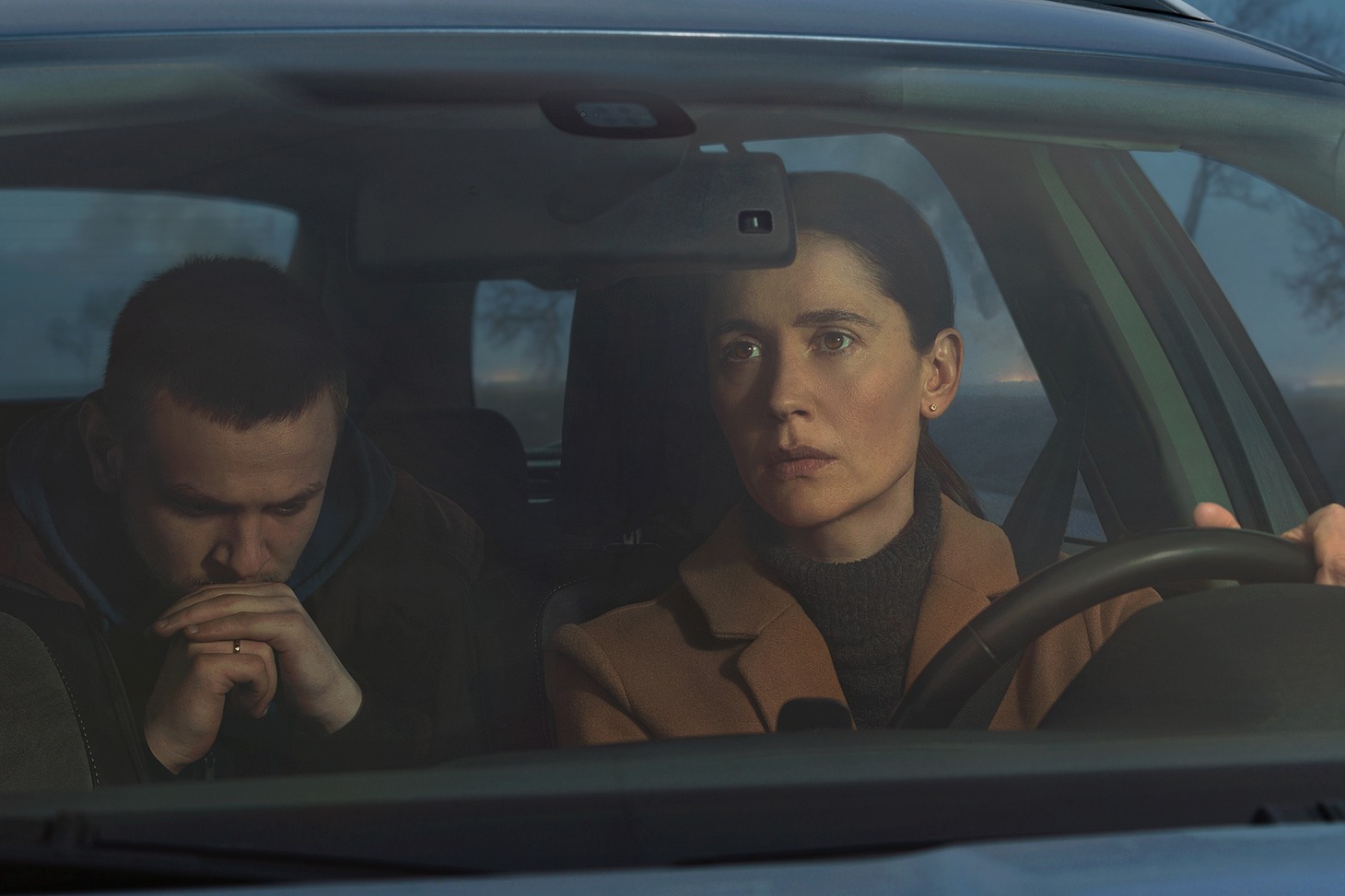 「ドライブ in ウクライナ 彼女は『告白』を乗せて走る」