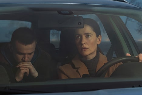 「ドライブ in ウクライナ 彼女は『告白』を乗せて走る」