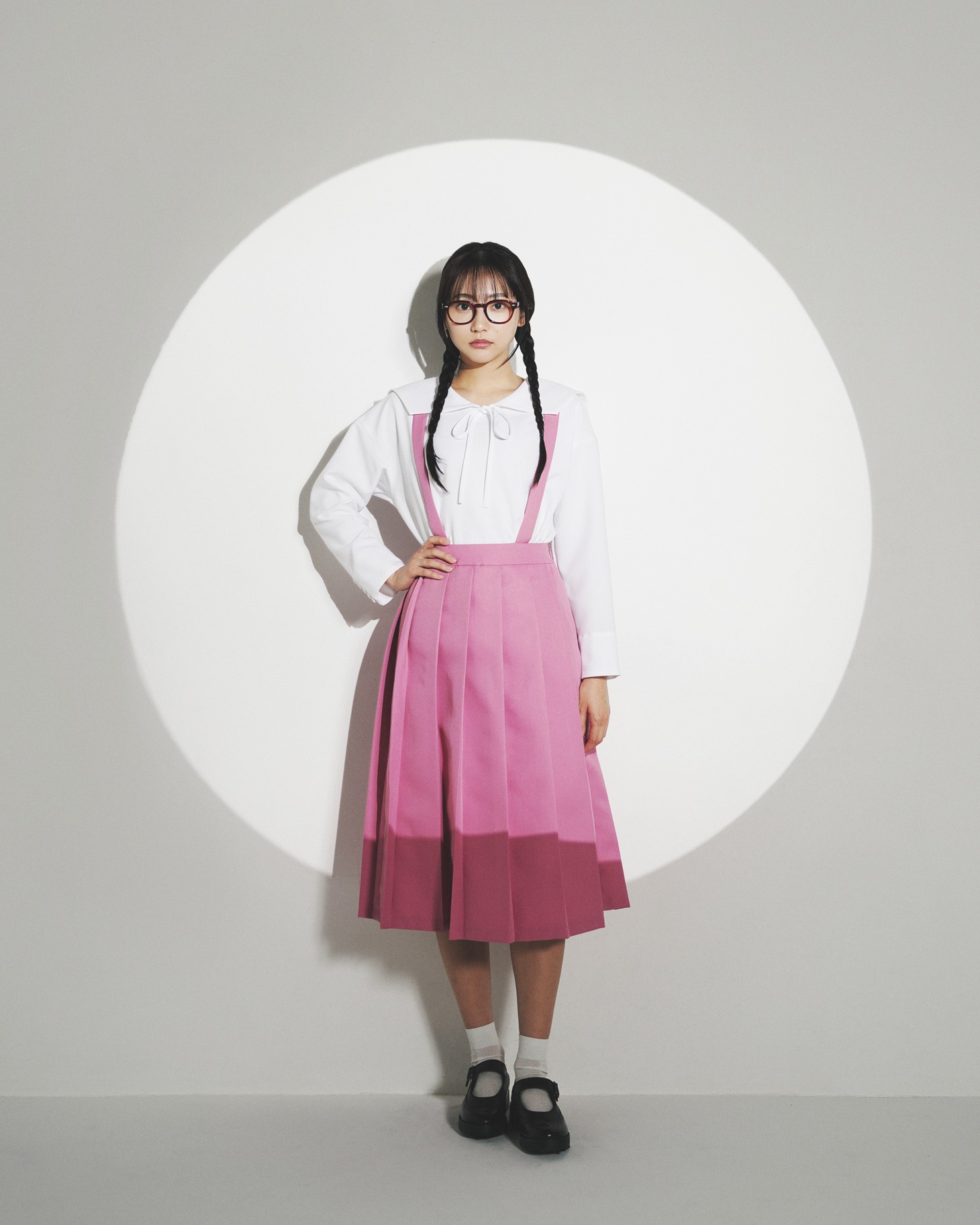 皆実雛子役の武田玲奈。