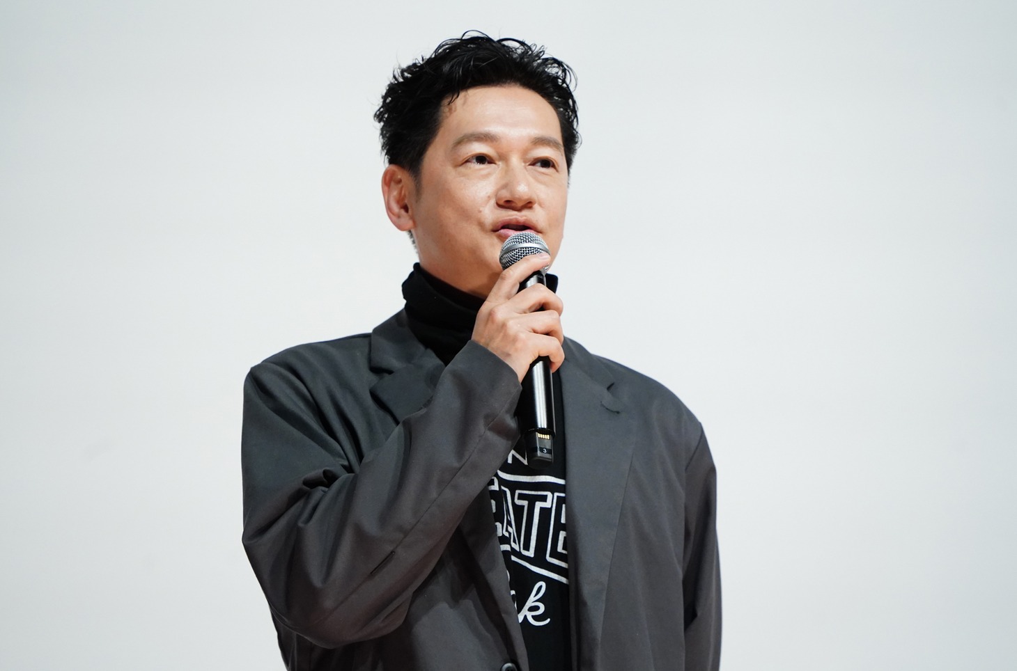 井浦新