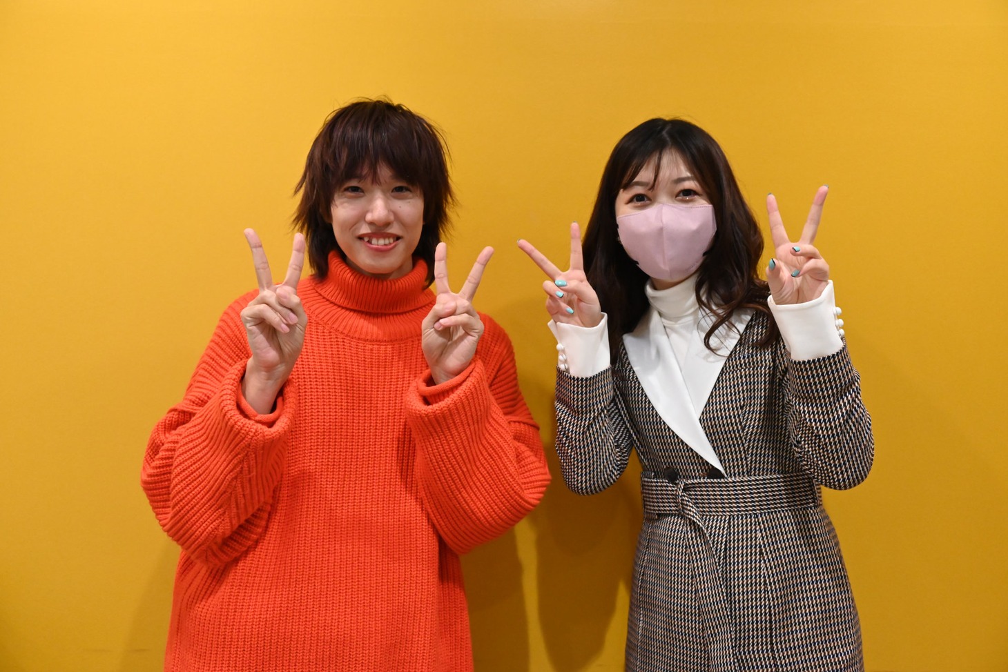 左から綿貫大介、明日菜子。