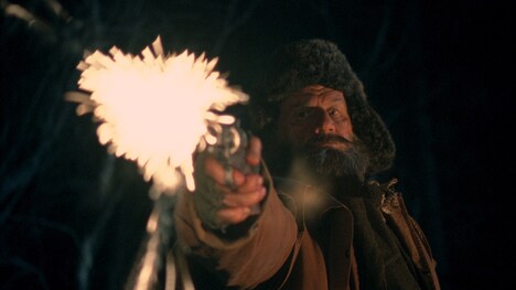 「カニバル・ブリザード 食人峠」場面写真