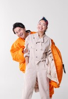 映画「カミノフデ ～怪獣たちのいる島～」主題歌を担当するDREAMS COME TRUE。