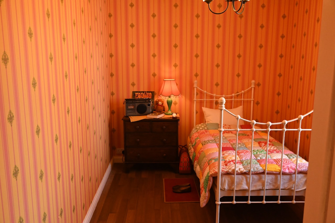 ジブリパーク「魔女の谷」内覧会レポート、「ハウルの動く城」や「魔女