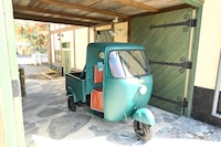 「ハッター帽子店」駐車場