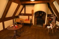 「ハッター帽子店」2階