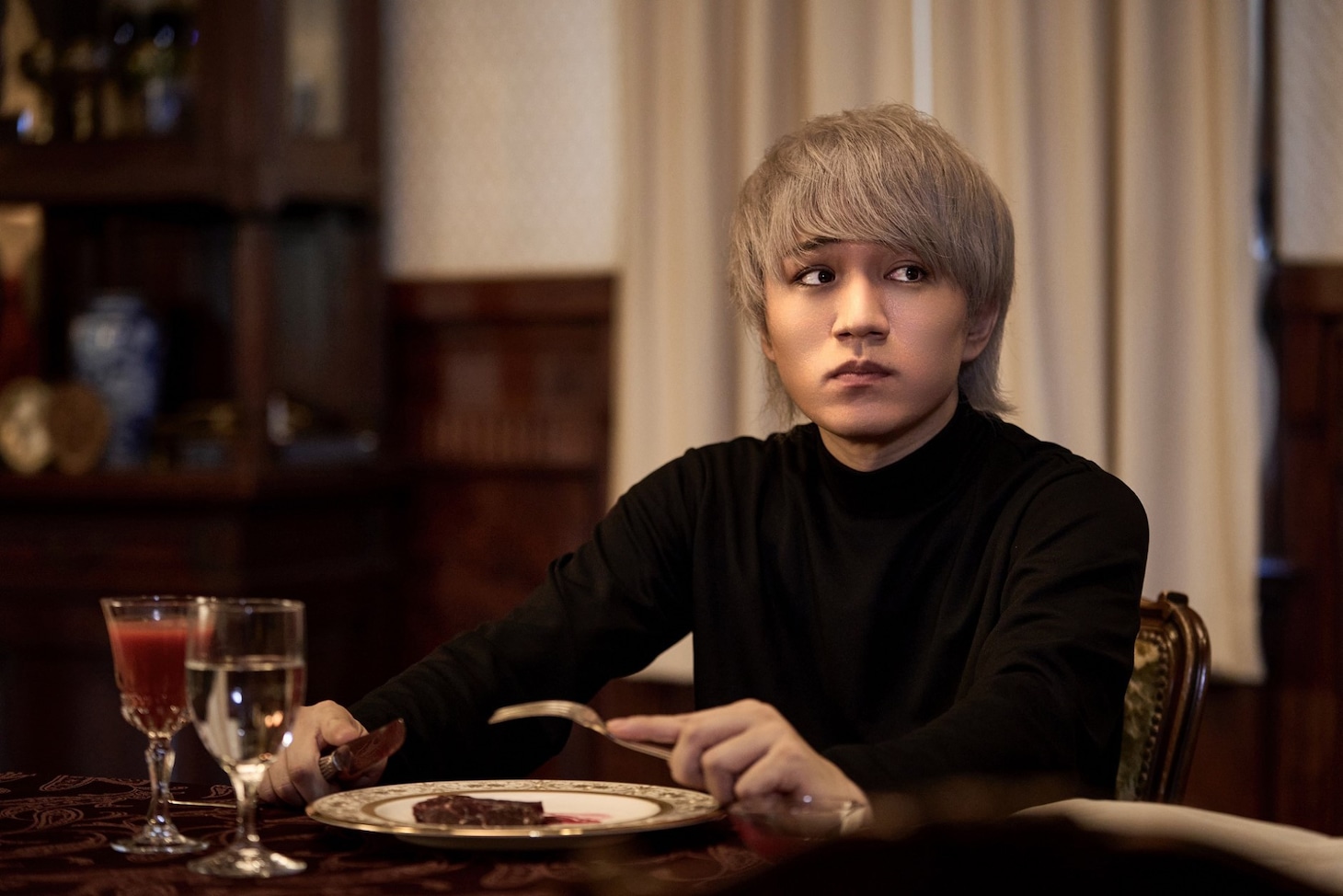 「白暮のクロニクル」新場面写真