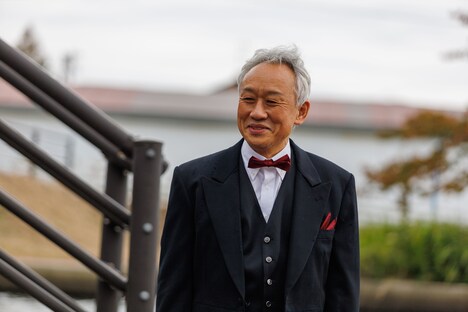 「祝日」場面写真