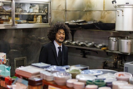 「祝日」場面写真