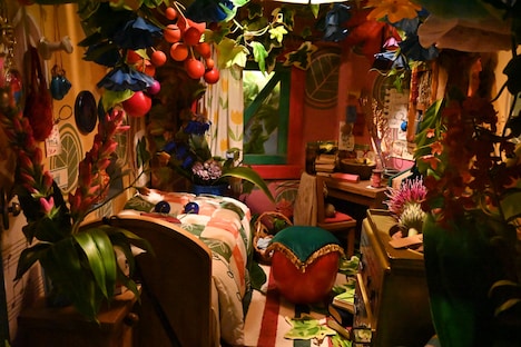 「床下の家と小人の庭」