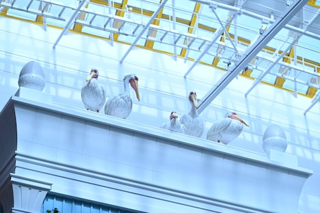 「ジブリの大倉庫」新規展示のペリカン。