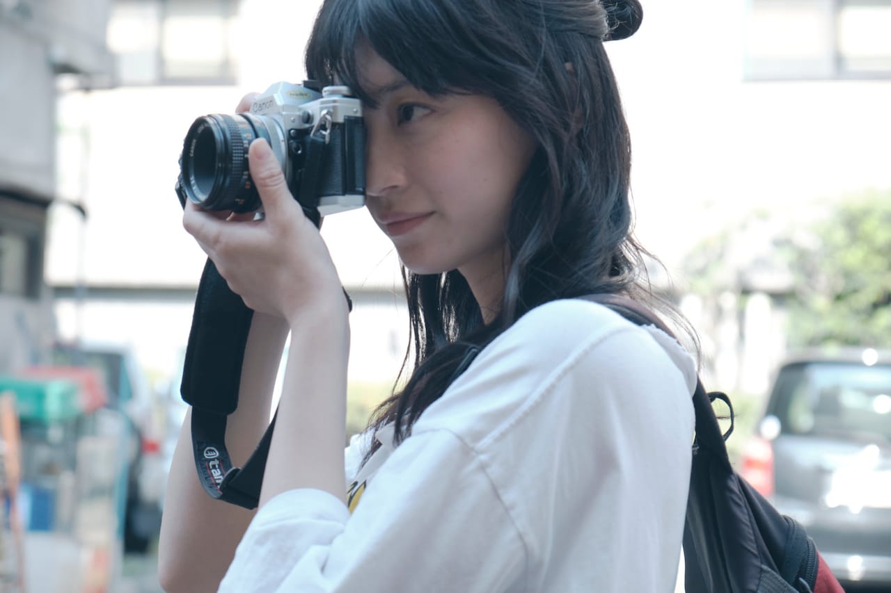 道本咲希の監督作「ほなまた明日」9月に劇場公開、田中真琴・松田崚汰らコメントも