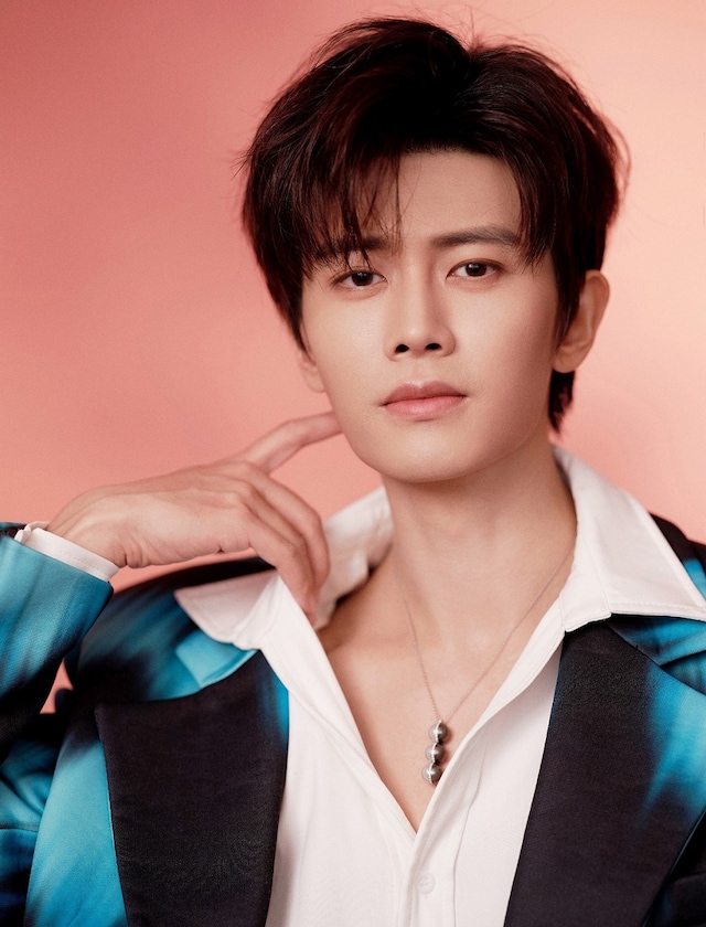 アレン・レン（任嘉倫）