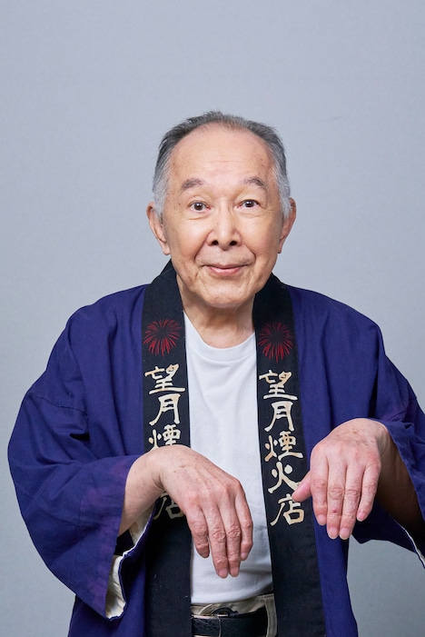 橋爪功演じる望月航。