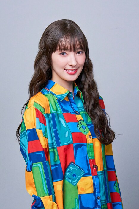 宮本茉由演じる野口ふみか。