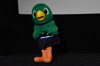 ステージに残されたとりっぴい。