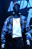 「ミッドナイト」劇中衣装