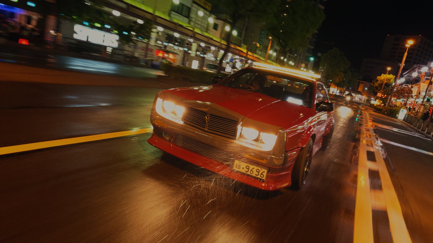 「ミッドナイト」場面写真