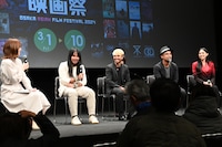 「葬儀屋」トークイベントの様子。