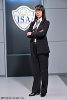 ハシヤスメ・アツコ扮する細武調。