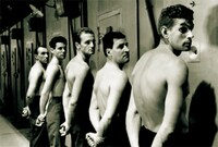 「穴」場面写真