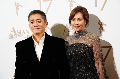 「The Goldfinger（英題）」で主演男優賞にノミネートされたトニー・レオン（左）と、女優で妻のカリーナ・ラウ（右）。