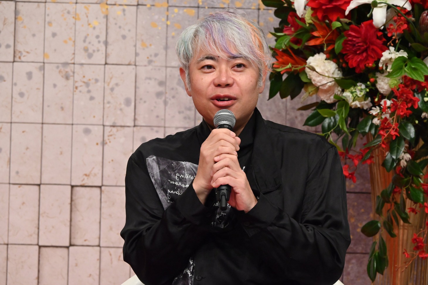 八津弘幸