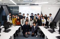 「数分間のエールを」専門学校・HAL東京で行われた産学連携プロジェクト・キックオフMTGの様子。