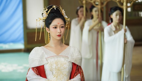 中国ドラマ「長相思 シーズン1」より、ヤン・ズー（楊紫）演じる小夭。