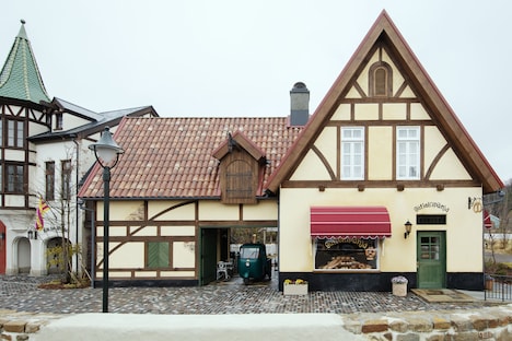 「魔女の谷」にある「グーチョキパン屋」。