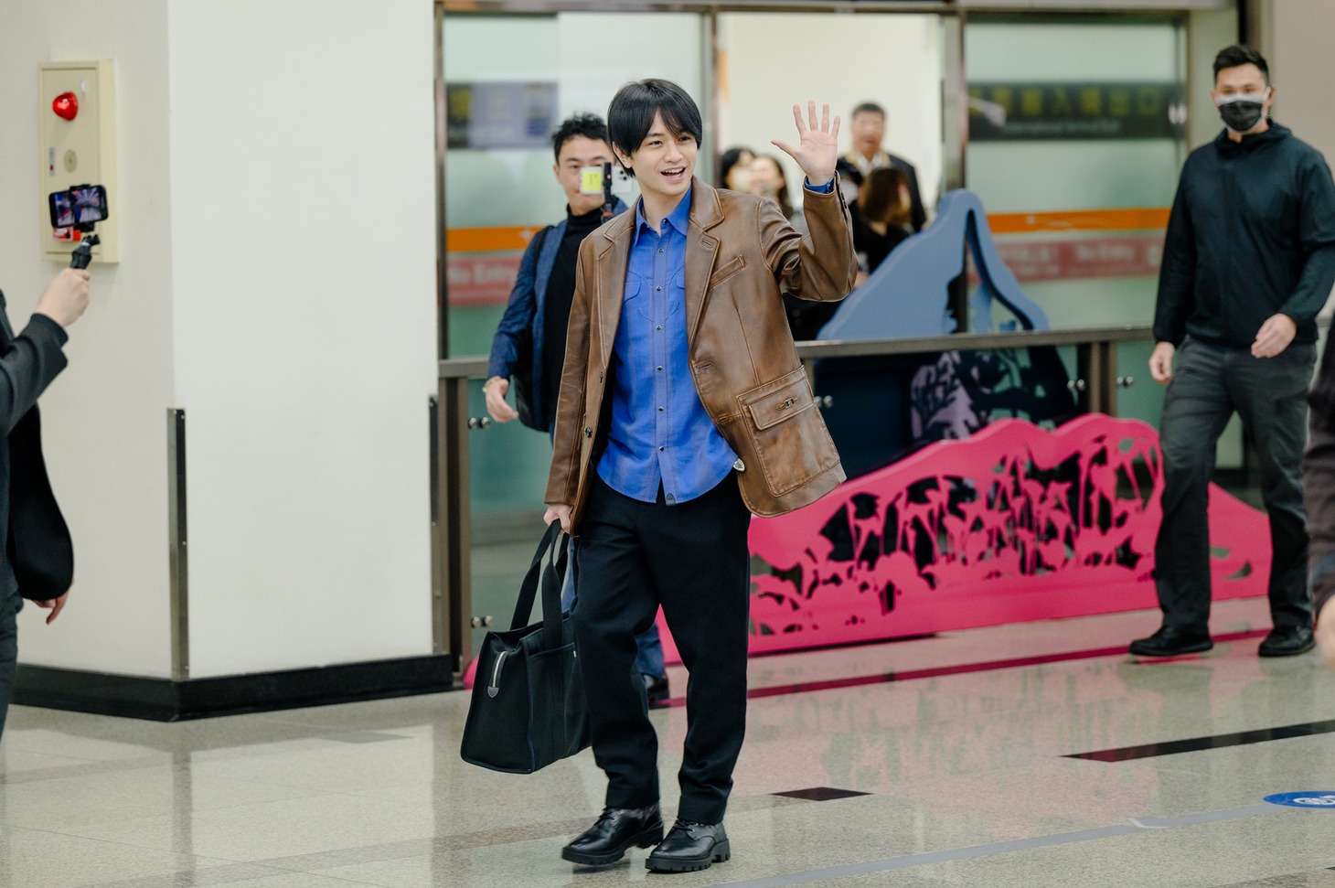 台湾を訪れた中島健人。