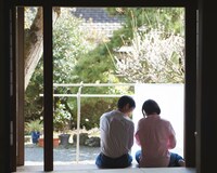 「新しい怖い」第1話「仏像触りたい」より。