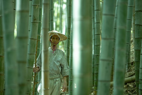 「新しい怖い」第1話「仏像触りたい」より。