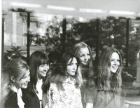 「ドント・クライ プリティ・ガールズ！（2Kレストア版）」場面写真