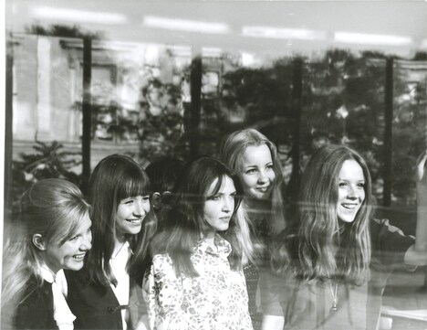 「ドント・クライ プリティ・ガールズ！（2Kレストア版）」場面写真