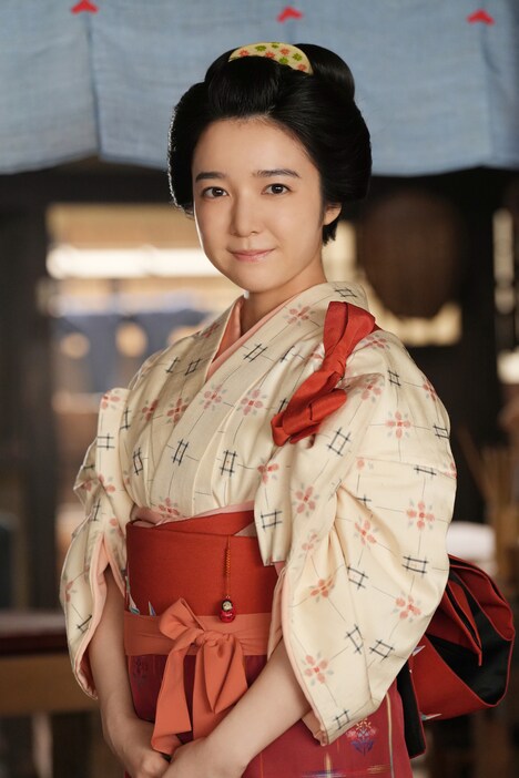 上白石萌音演じるお初。