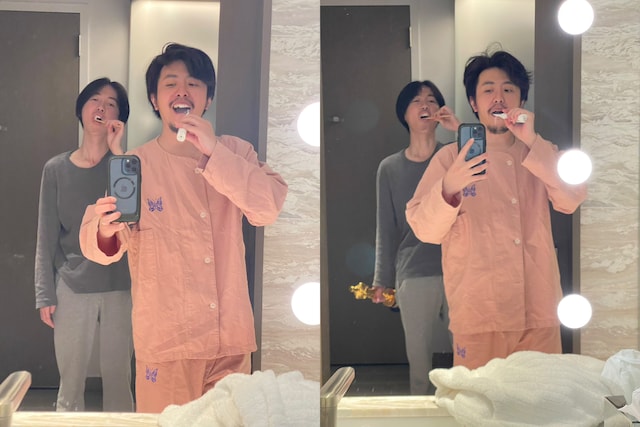 左が授賞式前日の夜、右が授賞式当日の夜。右の写真では野島達司（奥）の手にオスカー像が。手前は野島を白組にスカウトした大久保榮真。