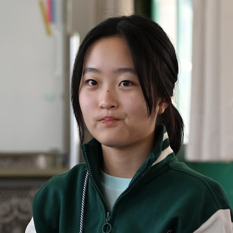 和合由依が演じる宮島ハル。