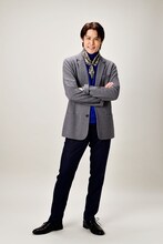 倉田拓也役の宮野真守。