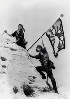 「独立愚連隊西へ」場面写真