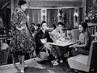 「結婚のすべて」場面写真