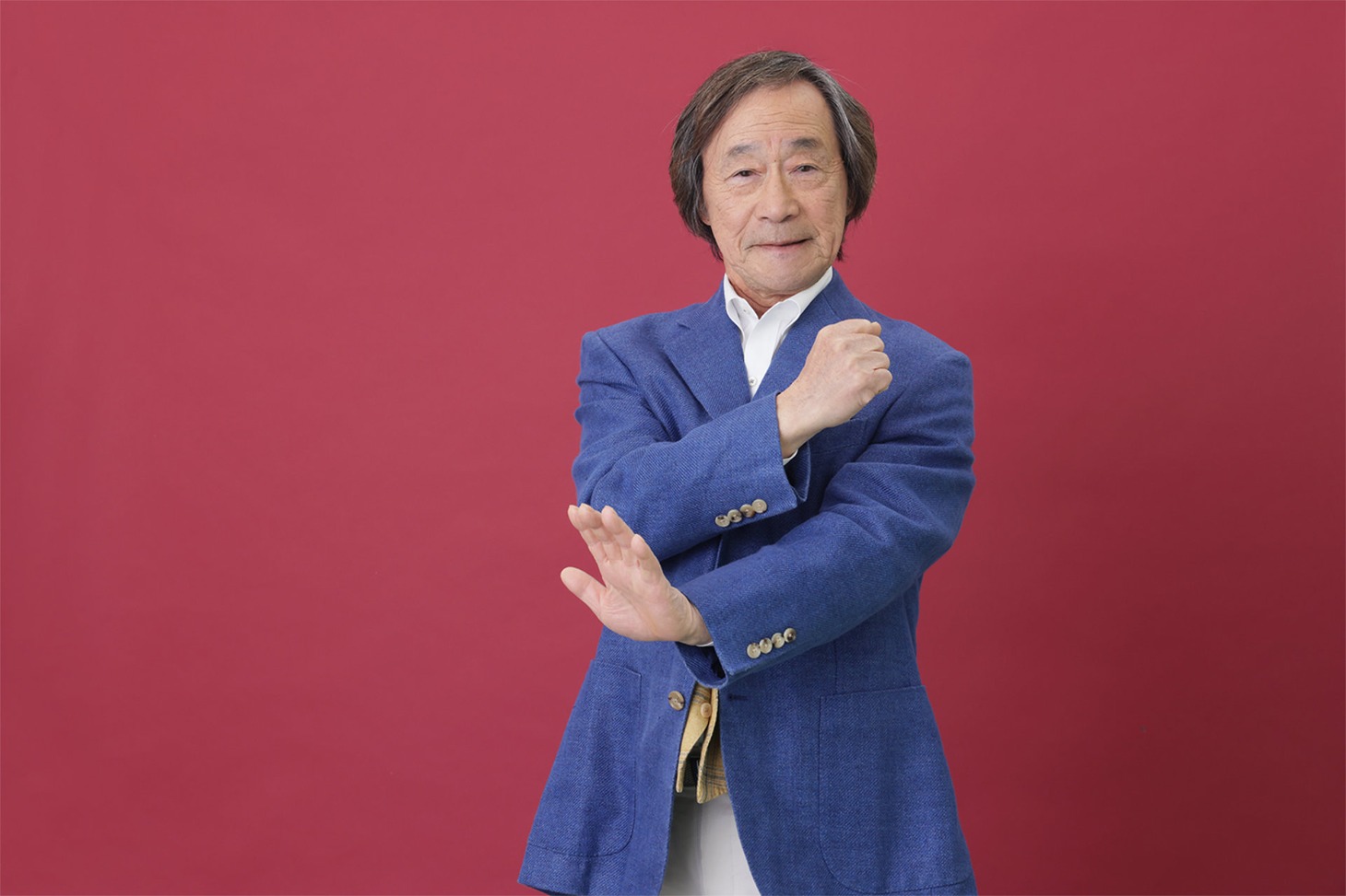 武田鉄矢（撮影：島田香、ヘアメイク / スタイリング：川岸みさこ）
