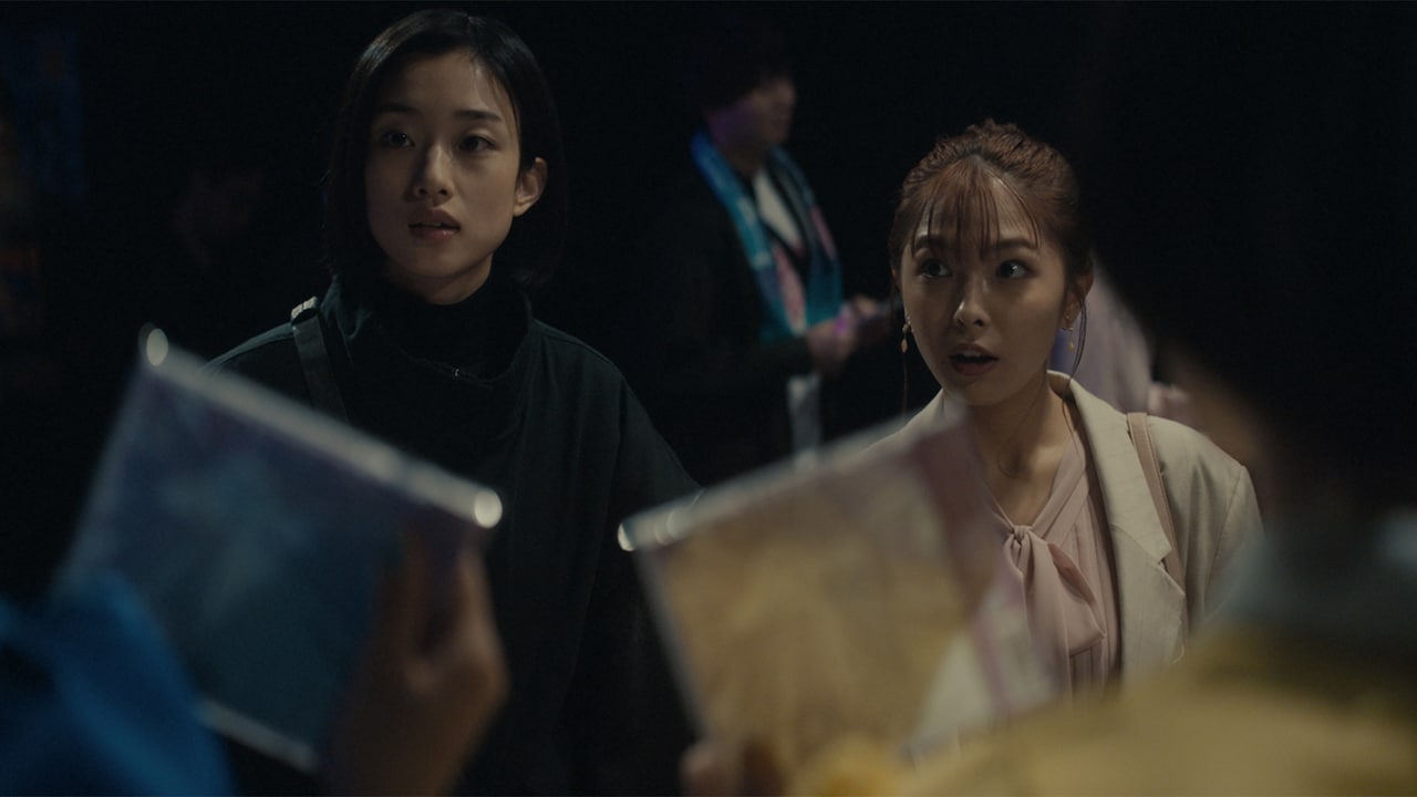 河合優実と寺本莉緒がミステリーキッスの調査へ「RoOT / ルート」第2話新写真