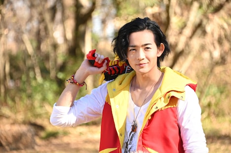 「キングオージャーVSキョウリュウジャー」新場面写真